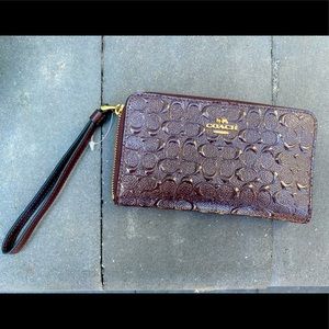 Coach wristlet brand new
